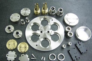 熱噴涂廠家?guī)懔私鉄釃娡康募夹g特點