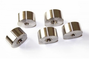 熱噴涂廠家的耐熱和抗高溫養(yǎng)護(hù)涂層介紹是怎么的？？？